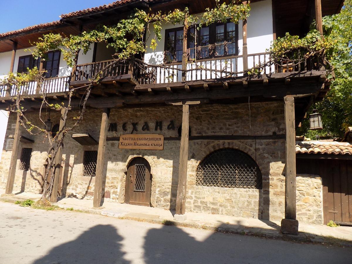 Семеен Хотел Вит Teteven Exterior photo